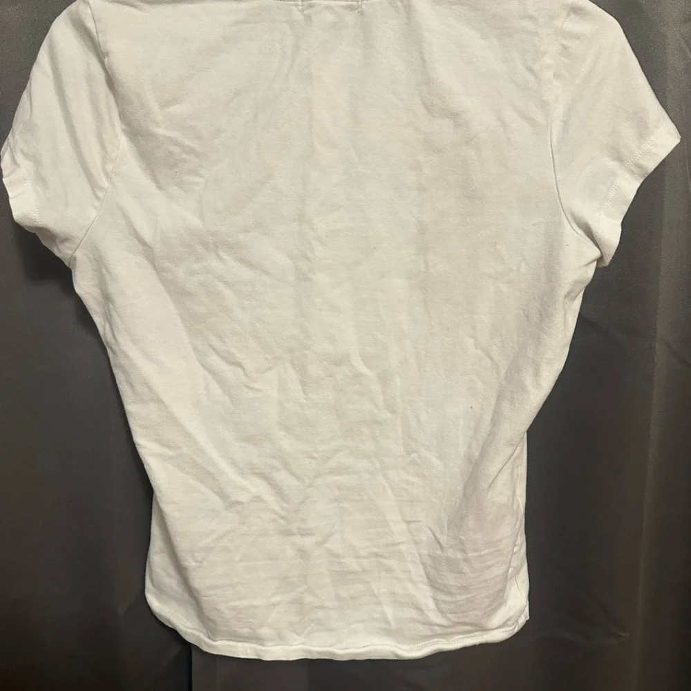 Simple Cropped White T-Shirt - Picture 2 of 3